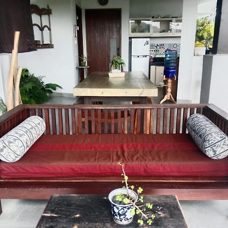 Jero Tumbuk Private Villa Selat Exterior photo